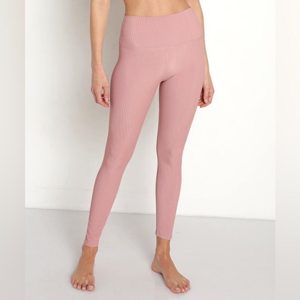 Beach Riot Soft Pink Leggings